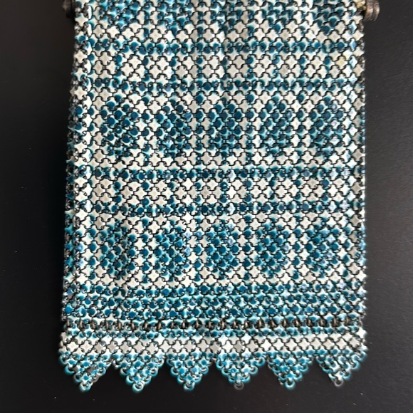 Enamel Flapper Purse - Picture 6 of 11